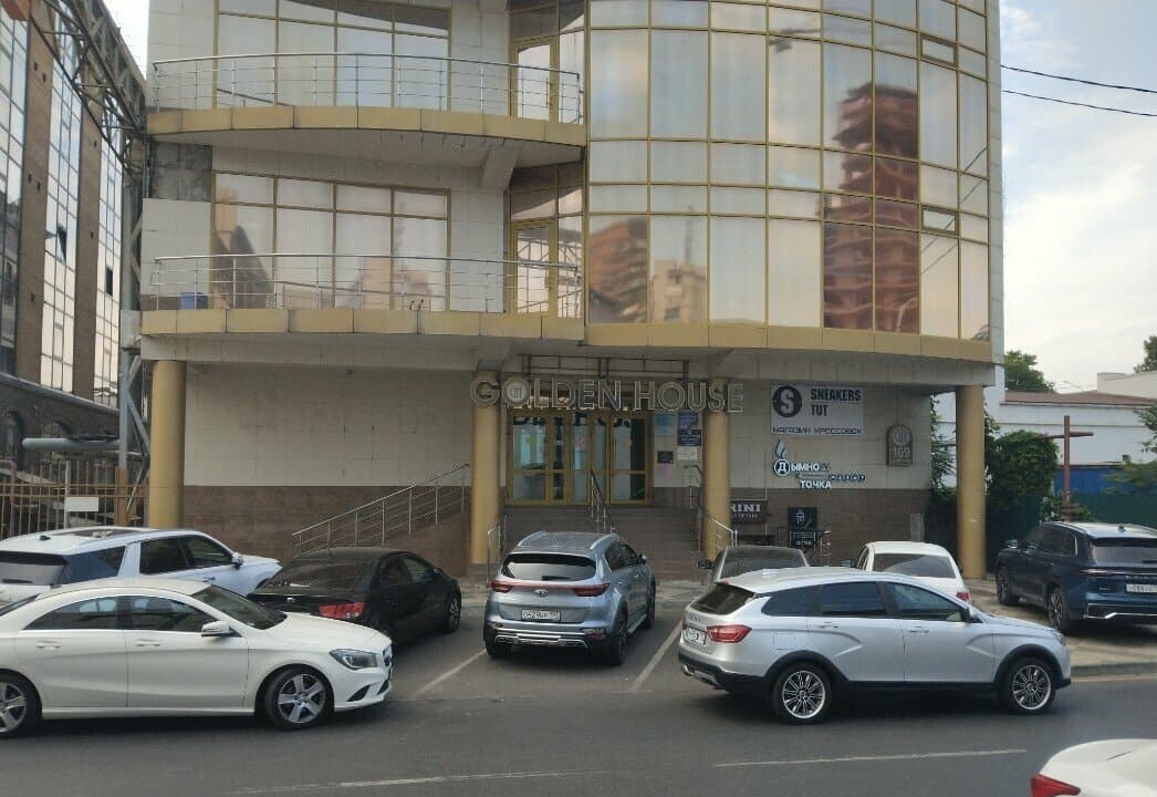 Пирсинг и тату