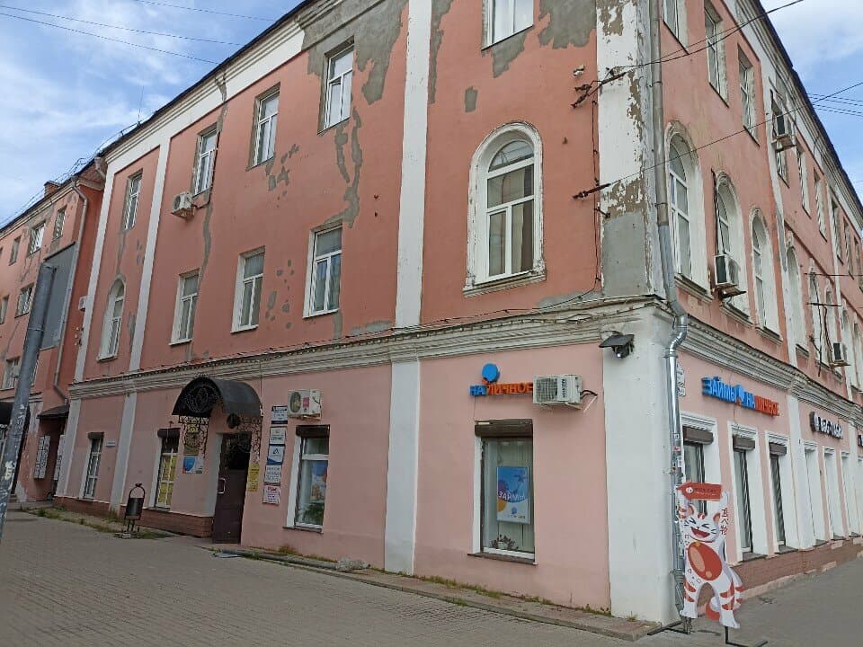 Серебряный скорпион