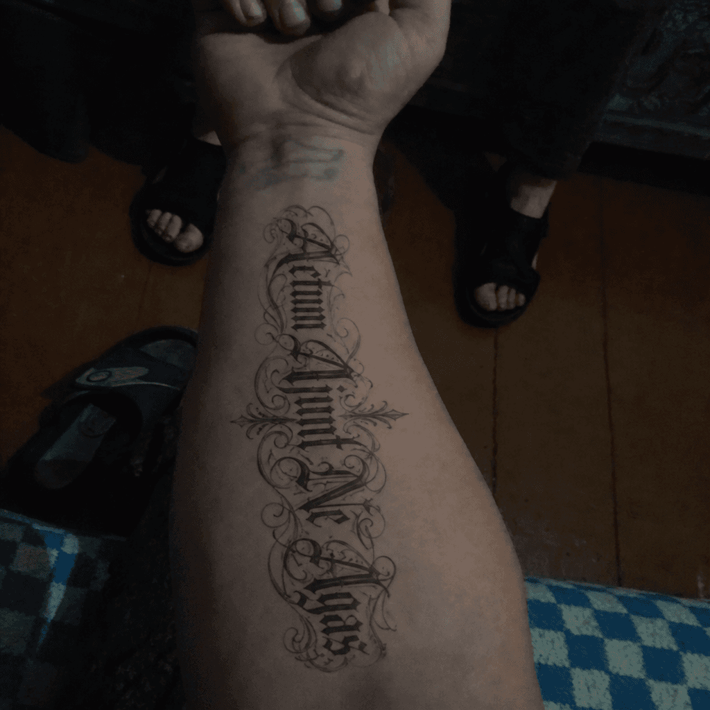 Тату эскиз: Tryon: forearm