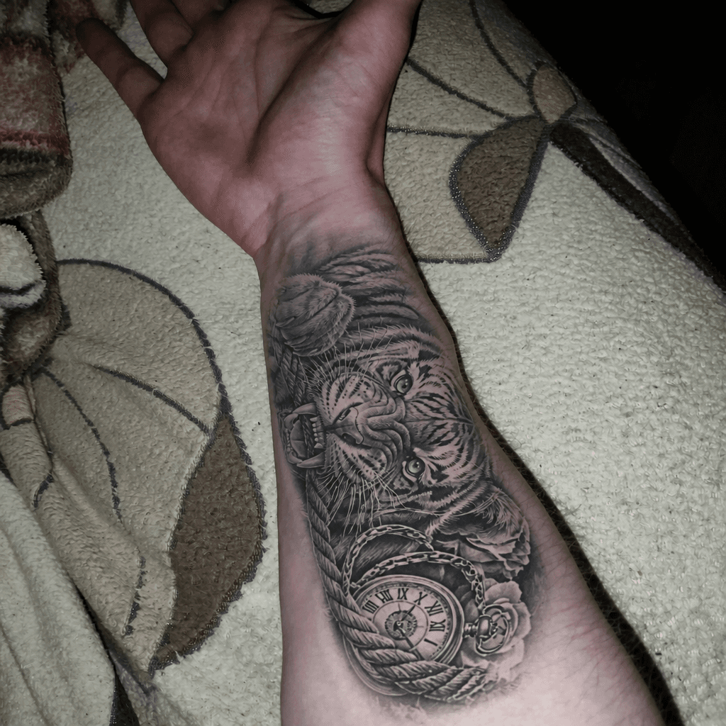 Тату эскиз: Tryon: forearm